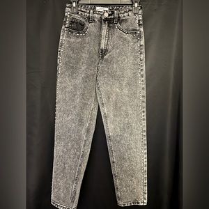 Redial High Rise Gray Studded Stonewashed Jeans